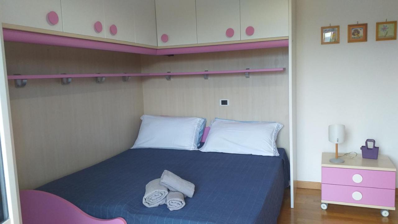スルモナ La Casa Di Panfiloヴィラ エクステリア 写真